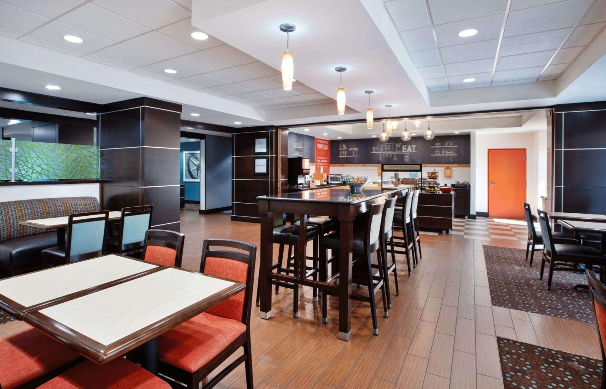 Hampton Inn Cincinnati Northwest Fairfield Exterior foto
